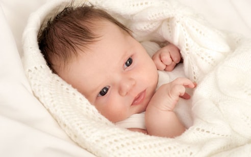 Prénom Fille Court • Ava
