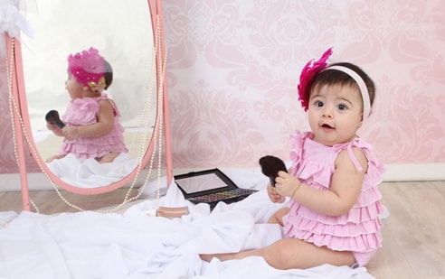 Prénoms Fille Italiens • Greta
