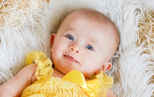 Prénoms Fille Italiens • Emma
