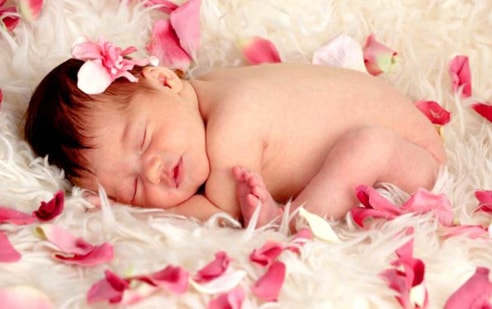 Prénom Fille Retro • Suzanne
