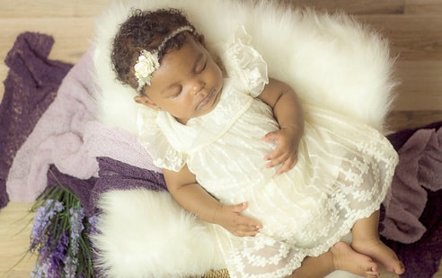 Prénom Fille 2019 &bull; Lola
